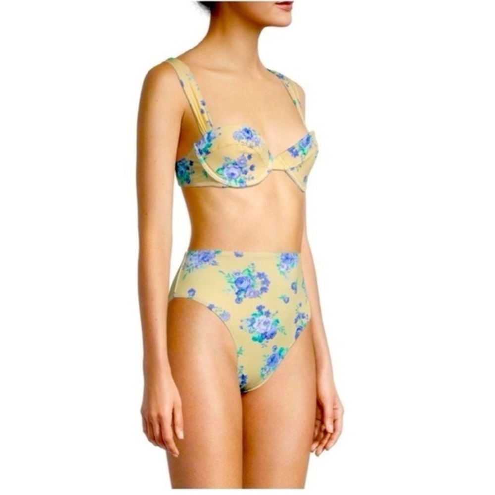 Weworewhat Bikini Top